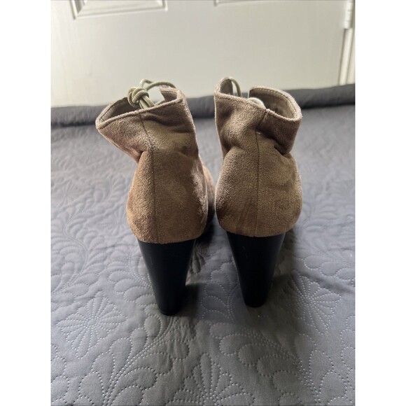 Forever Camille-86 Chunky Heel Platform Lace Up Ankle Booties Taupe SZ 8.5 NWOB - Picture 7 of 13